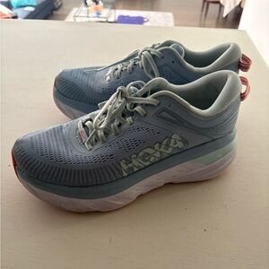 Hoka bondi 7 sneakers